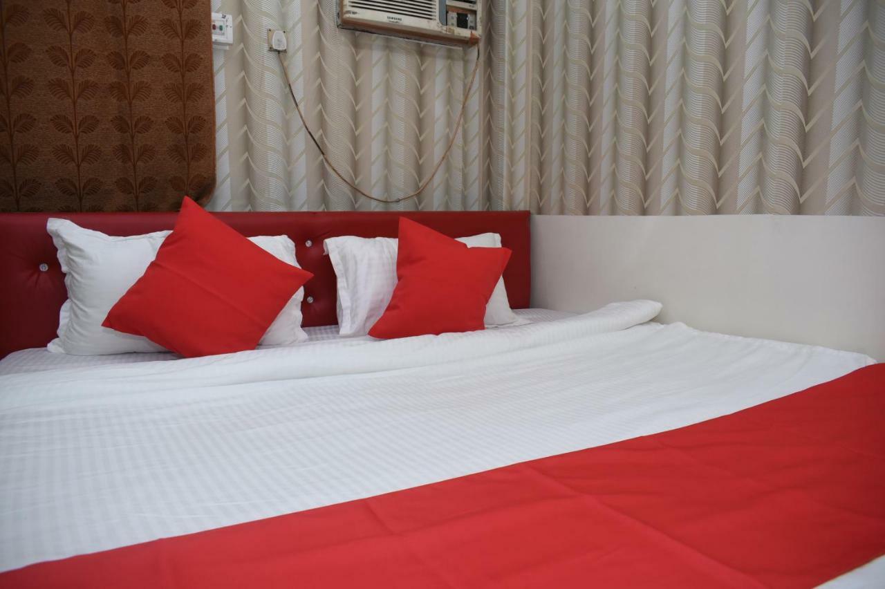 Oyo 45320 Hotel Mars Agartala Eksteriør billede