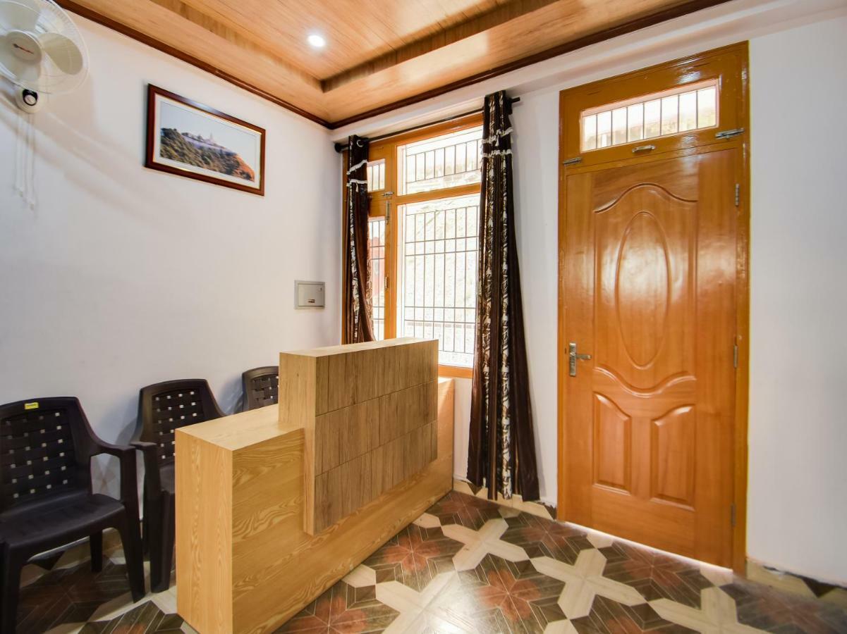 Oyo 45320 Hotel Mars Agartala Eksteriør billede
